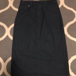 Dark denim skirt